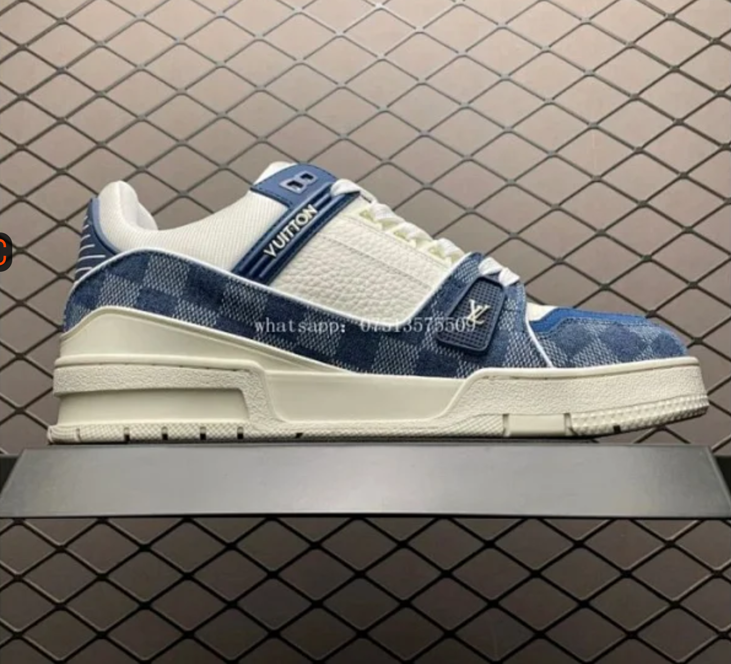 Louis Vuitton Low-top Sneaker Blue Shoes