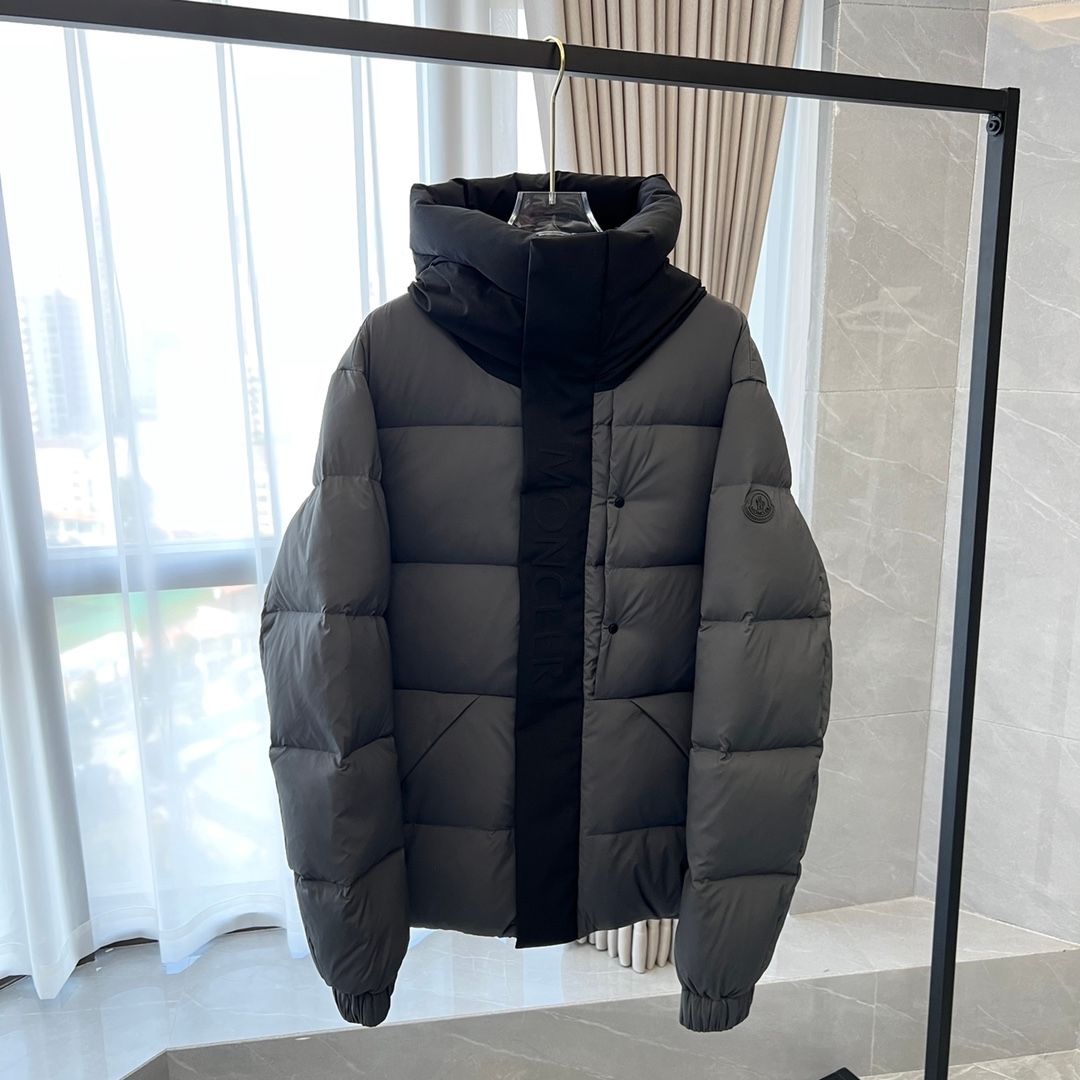 Moncler Madeira Edition: Black Cropped Down Coat