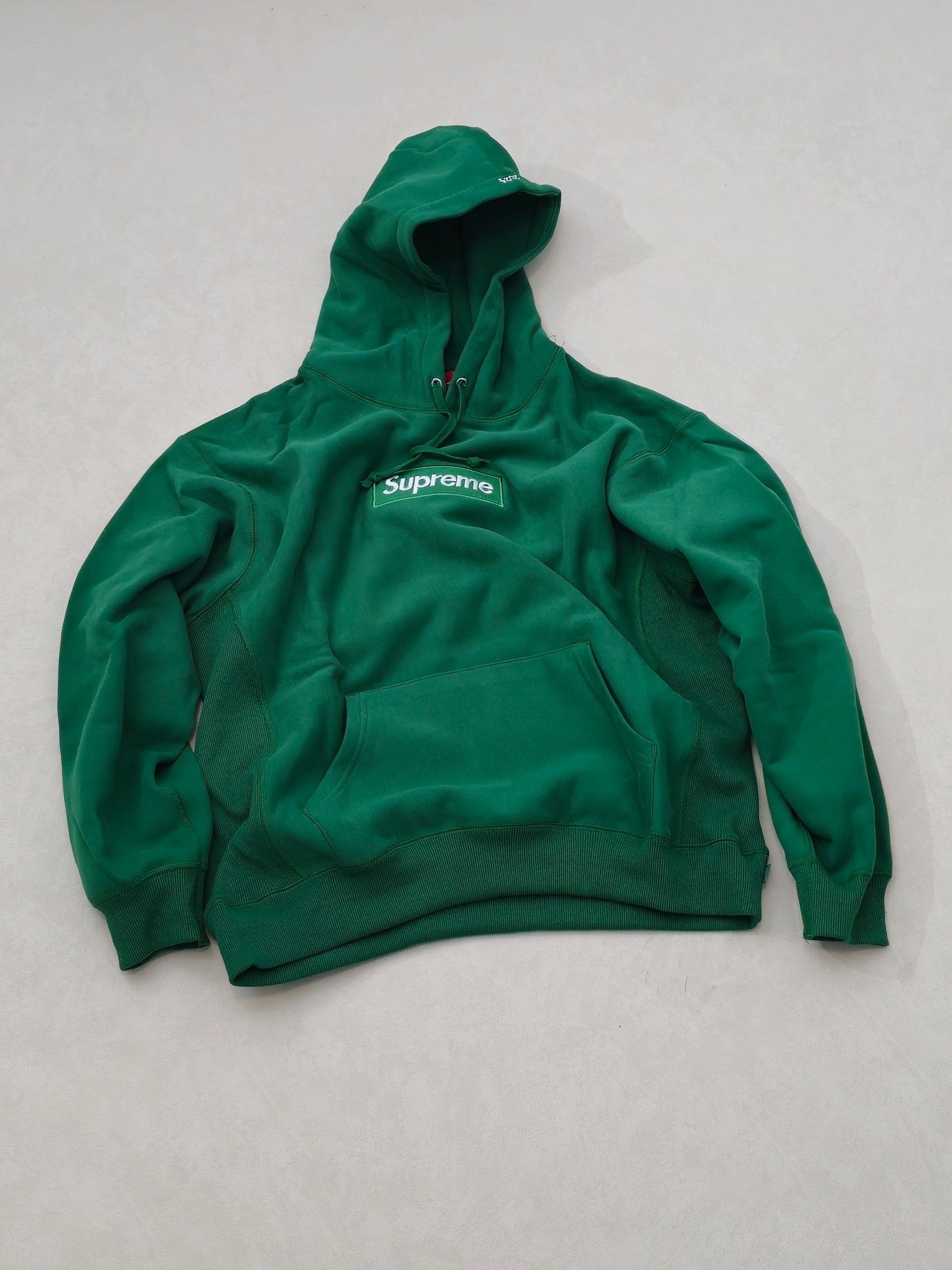 Supreme Box Logo Hooded Sweatshirt - Green (Fall/Winter 2024 Collection)